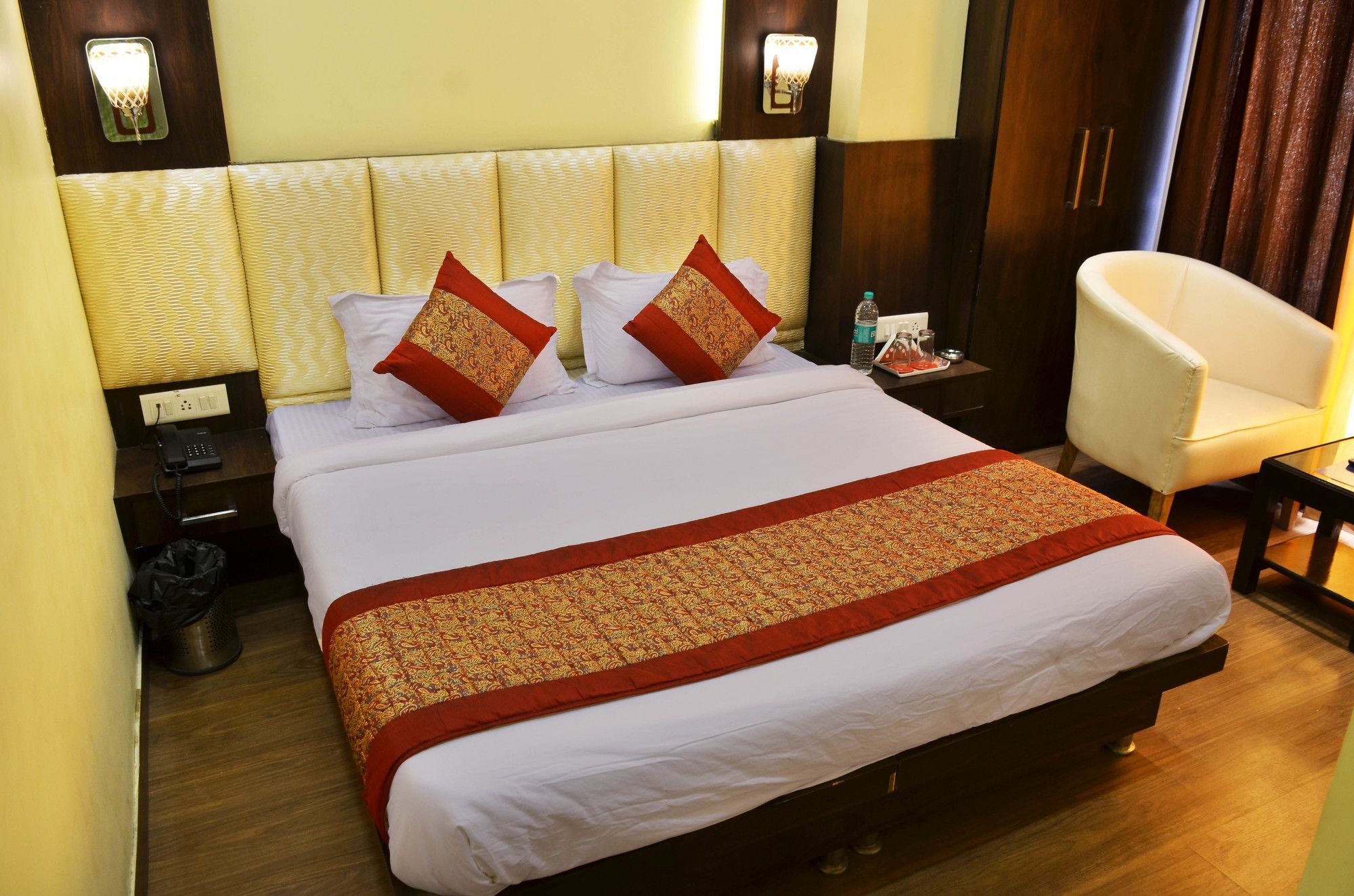 Oyo 7447 Grand Park Amritsar Exterior foto