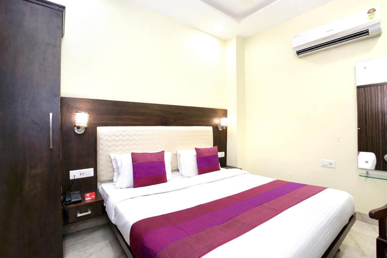 Oyo 7447 Grand Park Amritsar Exterior foto